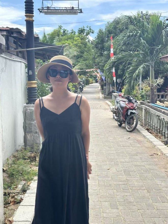 Joy — certified Mandarin teacher, on the street in China
